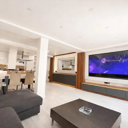 Great Apartment Granada City Centre-3